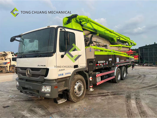Le camion utilisé Re-manufacturé de pompe concrète Camion-a monté 47 mètres