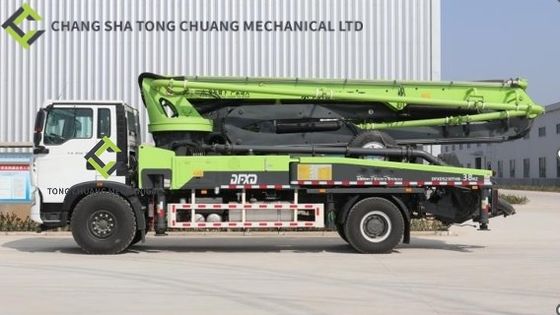 Camion pompe à béton à châssis Sinotruk Howo 38 mètres
