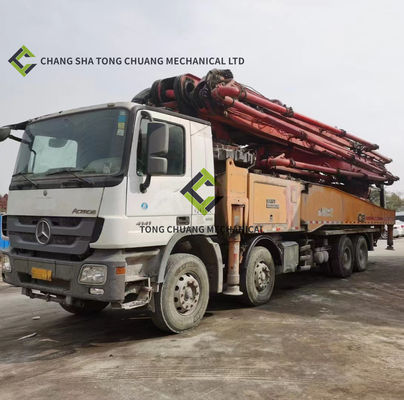 56M 8x4 camion de pompage de béton d'occasion sur châssis Mercedes Benz
