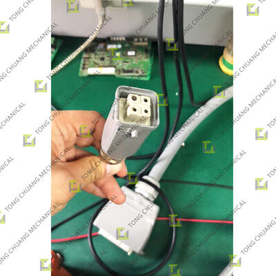 Plug de contrôle à distance à 4 broches, Plug de contrôle à distance de la pompe au béton, Plug de récepteur à distance, Connecteur de contrôle à distance des machines de construction, Plug de contrôle à distance, Plug de signal de contrôle à distance